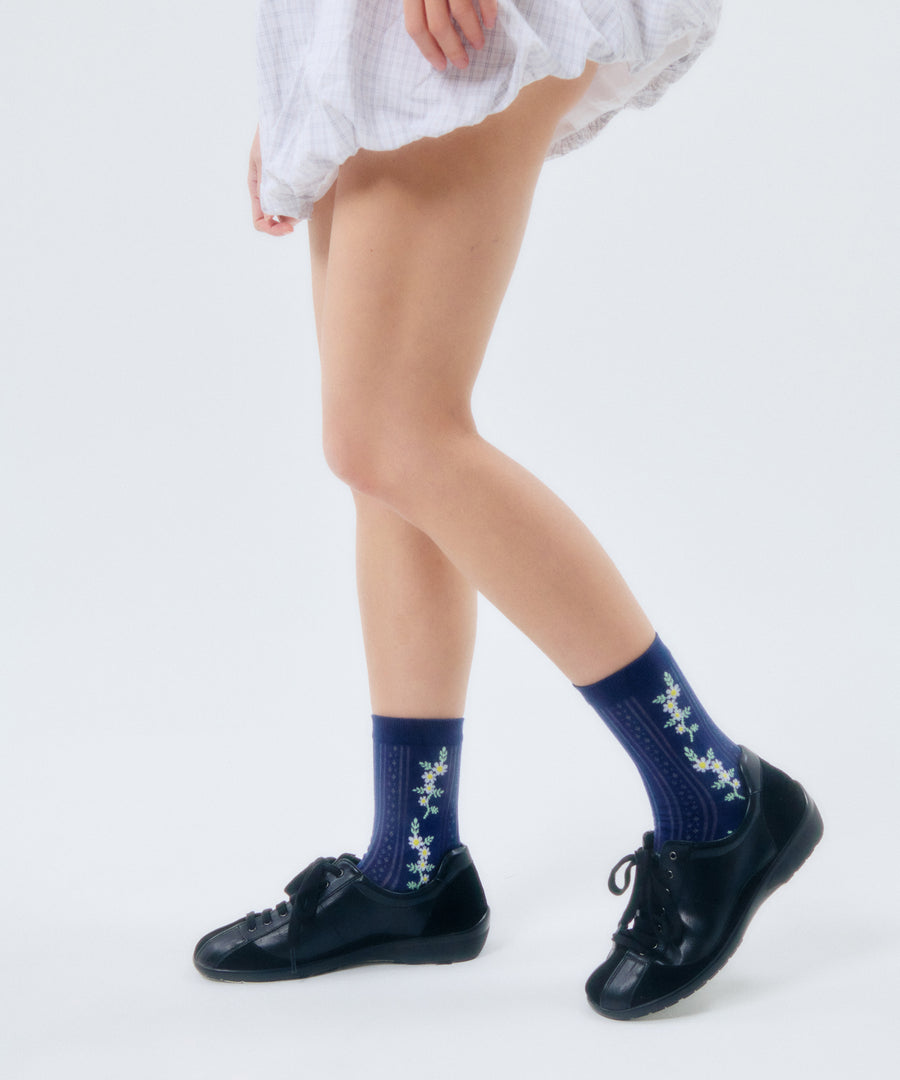 [SWOOP] I HATE MONDAY Daisy Flower Socks_SWIMSCDFMX