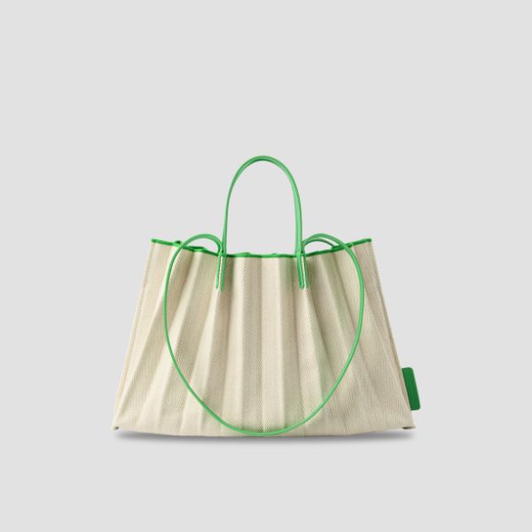 [SWOOP] JOSEPH & STACEY Lucky Pleats Canvas Leaf Shopper L_SWJSBGCLPG