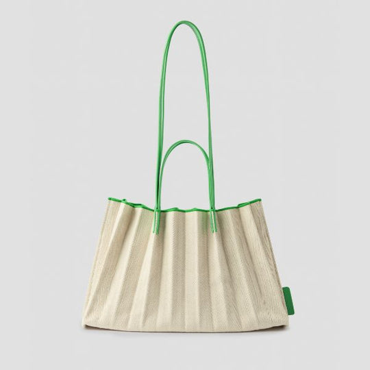 [SWOOP] JOSEPH & STACEY Lucky Pleats Canvas Leaf Shopper L_SWJSBGCLPG