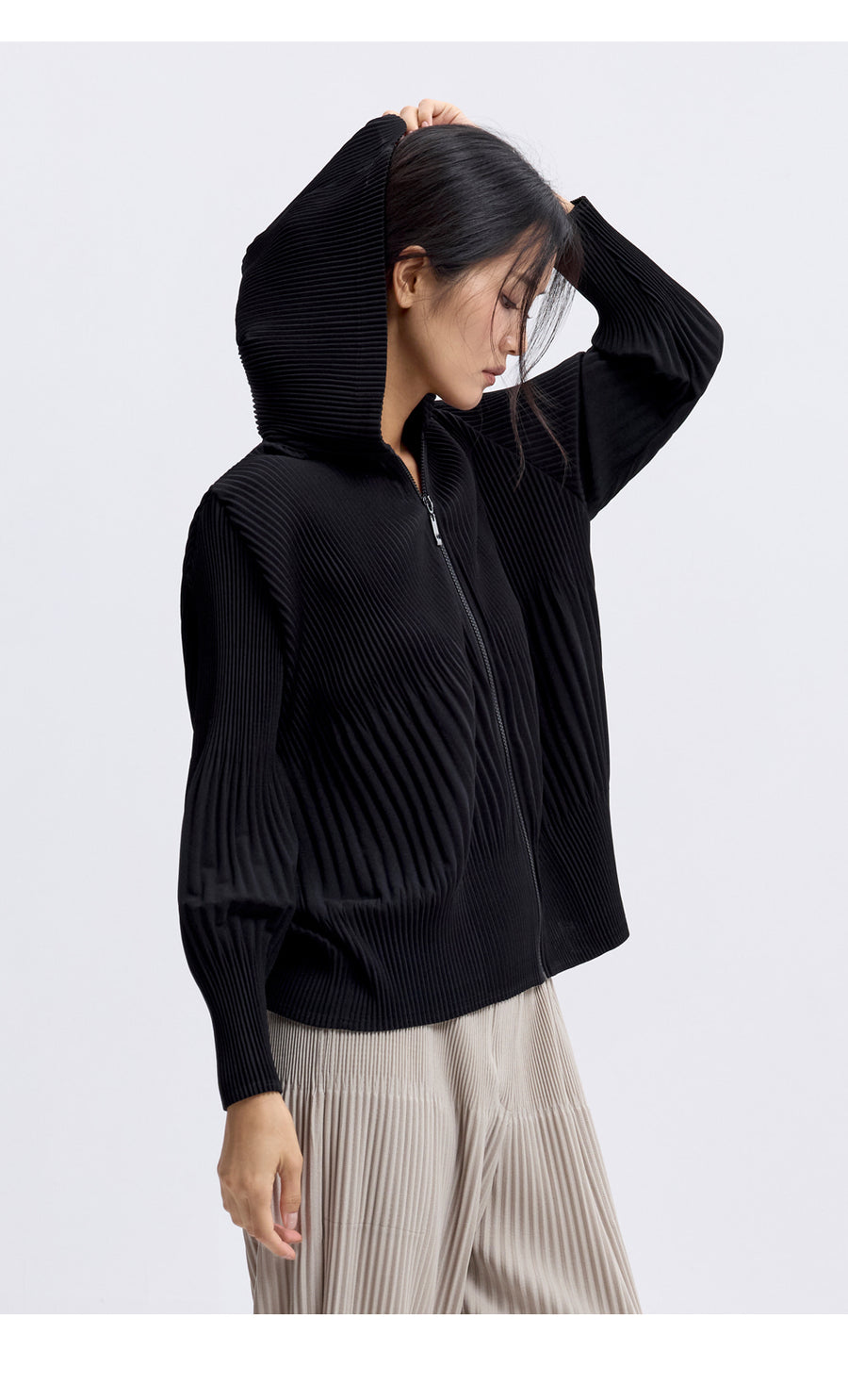 [SWOOP] Pleatsme Signature Solid Hoodie Zip-Up Jacket_SWPLJKSSDB