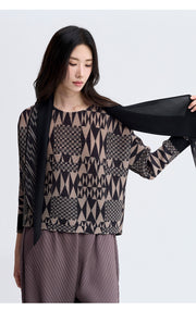 [SWOOP] Pleatsme Print Scarf Dolman T-Shirt_SWPLLWSTGY