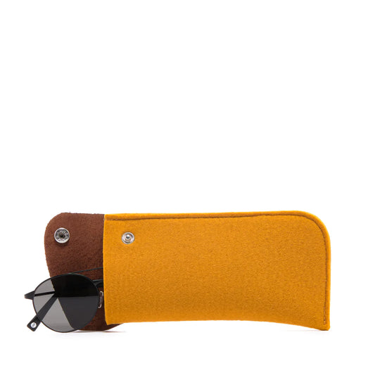 Anzen Eyeglass Sleeve - Turmeric Felt , Sienna Leather - TheHans