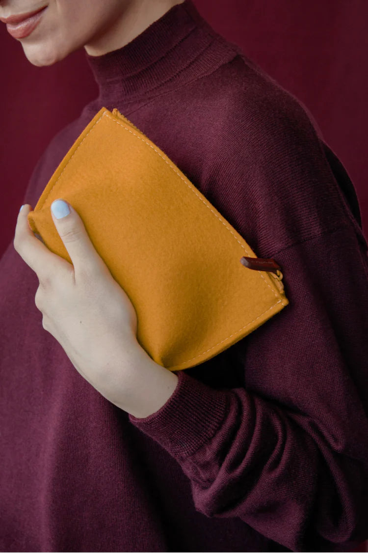 Hana Pouch Petite - Turmeric Felt, Sienna Leather - TheHans