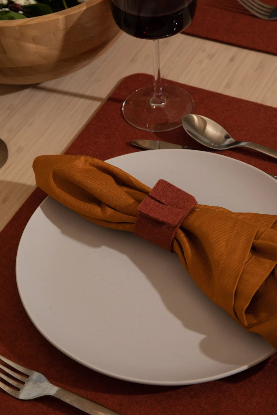 Maki Napkin Ring - Set of 6 - Mahogany - TheHans